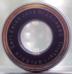 Carl Zeiss Triotar 85/4